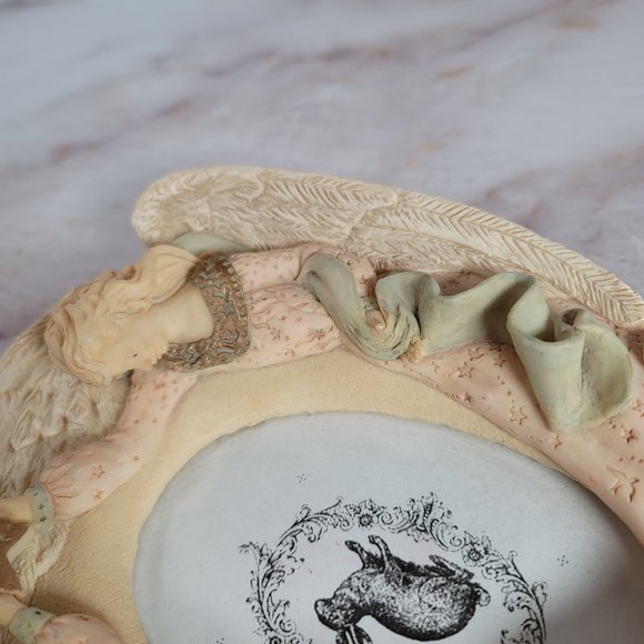 Celestial Star Angel Ceramic Sculptural Photo Frame Oval - Picture 5 of 6